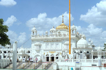 Gurudwaras Darshan Yatra in Punjab